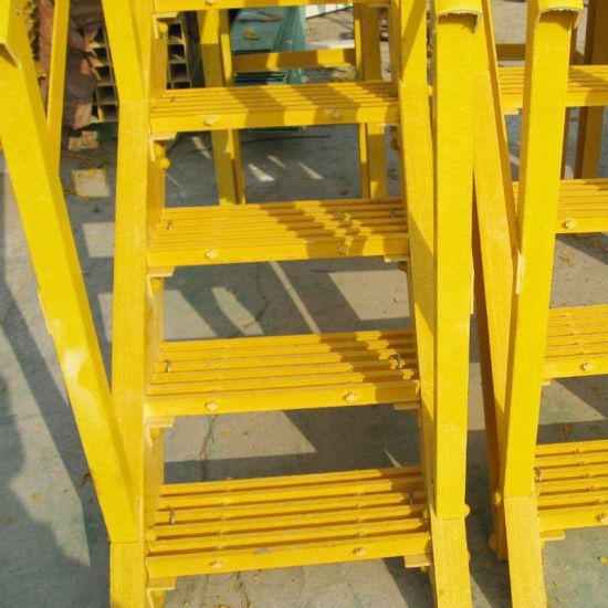 Anti-Slip FRP Pultruded Fiberglass Plastic Stair Grating for Heavy-Duty Staircases