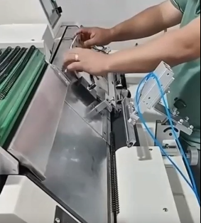 Plastic Spiral Coil Binding Machine With Only 1-2 Operators Stable Easy To Adjust