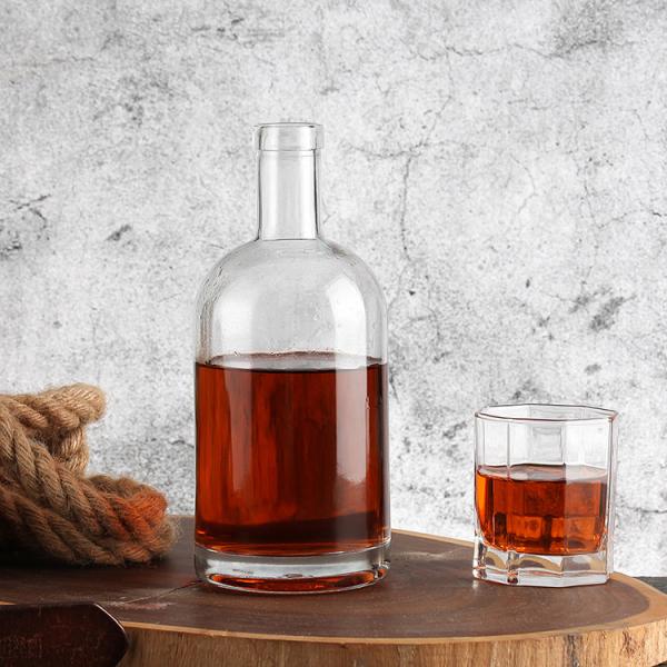 Customized 500ml Cylinder Shape Tequila Wine Bottle For Home Bar Upgrades