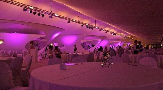 Равенство СИД Par64 RGB тонкое может света/светильник для Wedding/освещение этапа концерта/театра