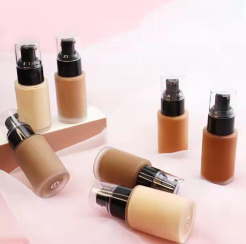 OEM / ODM en gros Maquillage à base d'hydrate durable de haute qualité