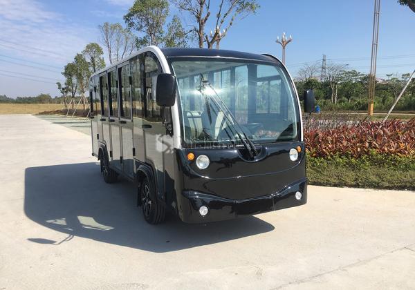 Amusement Park Electric Sightseeing Car Electric Transport Cart Life Size