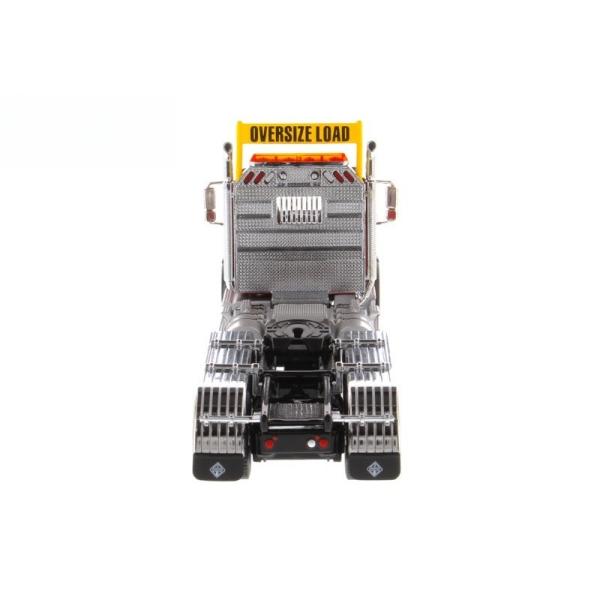 DM INTERNATIONAL HX620 Tri-Axle American Flatbed Truck 1/50 Scale Model 71007