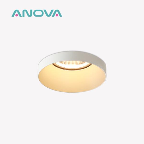 Commercial Lighting DIY Recessed Spotlight With Deep Anti-Glare Design Aluminum Material