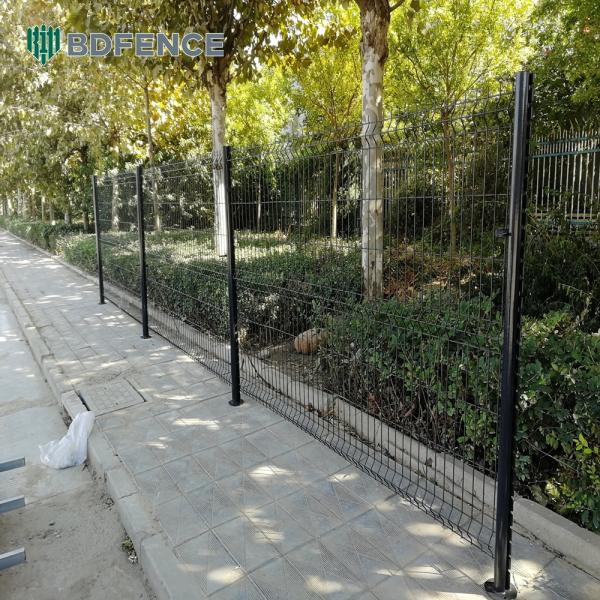 Green Landscape 2.4 M High V Mesh Security Fencing Fence