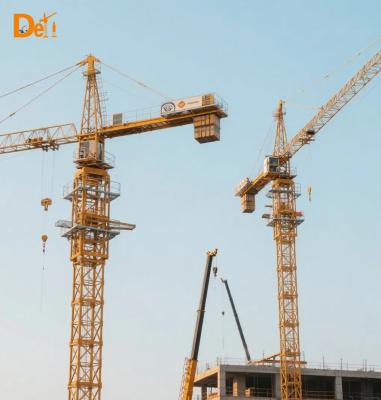 Used XCMG7022-12S Tower Crane Old Engineering Construction Machinery Crane 12T