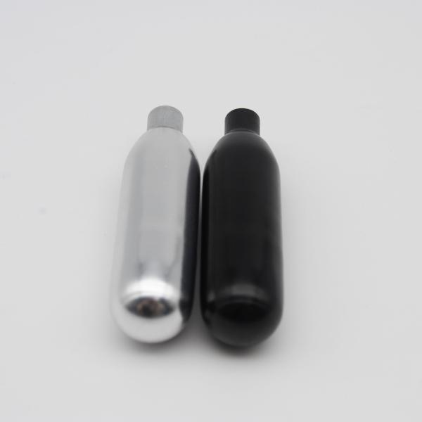 Углерод стальное 8g N2o взбил заряжатели закиси азота распределителя сливк