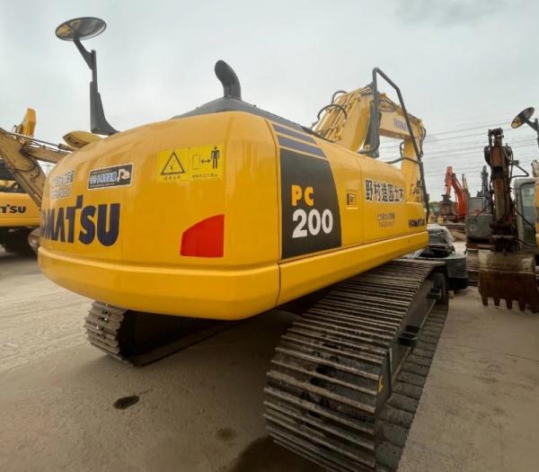 20700 KG Second-hand Hot sell Komatsu Excavator Pc200LC with Komatsu SAA6D107E-1 Engine model