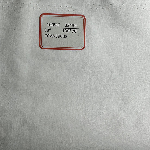 130*70 Density Pure Cotton Fabric 70GSM-300GSM Durable 32s*32s