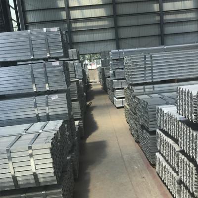 ASTM A36/A53 Q235/Q345 Carbon Equal Angle Steel 6m-12m Galvanized L-Shape Mild Steel Angle Bar for Construction Projects