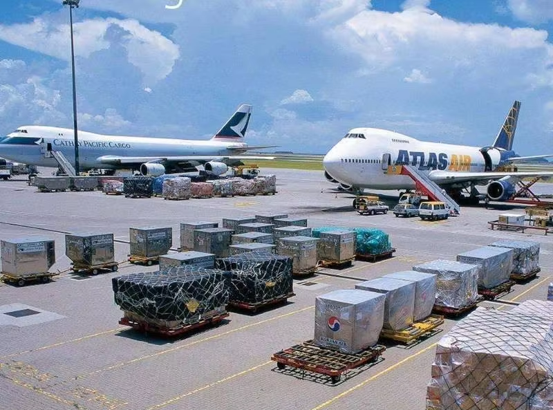 Custom 800w/Sqm P3.91 Led Display 16bit Gray Scale IP65 Waterproof