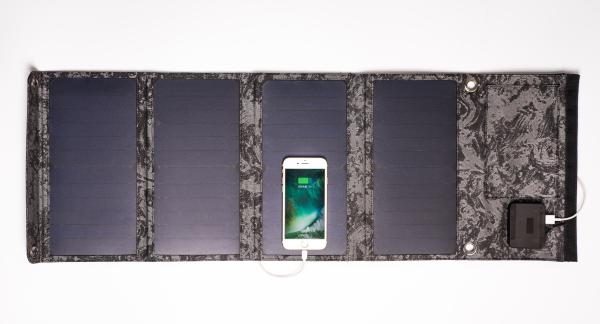 Digital Display Solar Charger Pack Portable Solar Folding Bag 28W Mobile Phone Tablet Power
