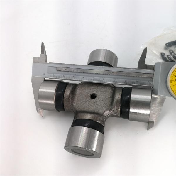 GUM-75 Universal Joint Bearing 0.67KG 102.00X31.75mm TS16949 Certificated