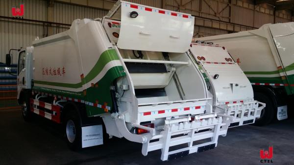 Sinotruk 12m3 Waste Management Trash Truck 4X2 Waste Removal Trucks