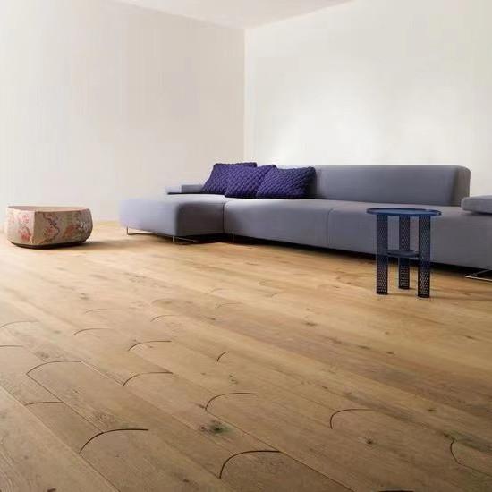 Eco-Friendly Fishbone Oak Engineered Wood Flooring Durable and Stylish for Living Room