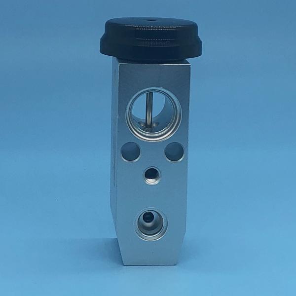 Hyundai Sonata Yuxiang Auto AC Expansion Valve F108JDXAA01 F108BBWAB01 976263E200 976264D