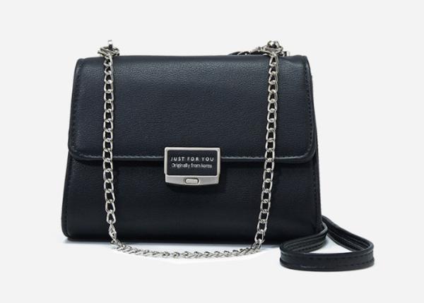 Classy Women Mini Chain Shoulder Bag Pu Leather Material 16 * 12 * 7cm With Buckle