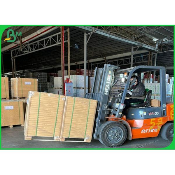 Copie claramente o tamanho imprimindo sem carbônio do papel de cópia A3 de 48gsm 50gsm A4 disponível