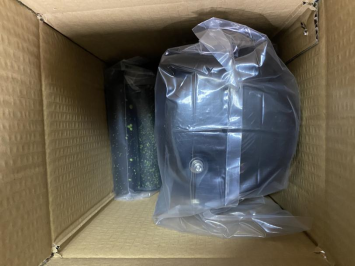 144 Núcleos Cúpula Fibra Óptica Cable Splice fechamento IP68 Sello encolhível por calor com válvulas de ar para exterior subterrâneo