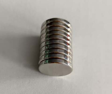 Imágenes de neodimio N42 personalizados F30x10x3 y D20x3 para bolso de mano Bolso de embrague Bolso de hombro