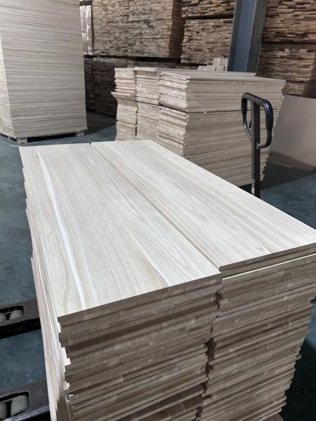 Moisture Content 8%-12% Modern Design Style Wood Paulownia for Funeral Supplies Market
