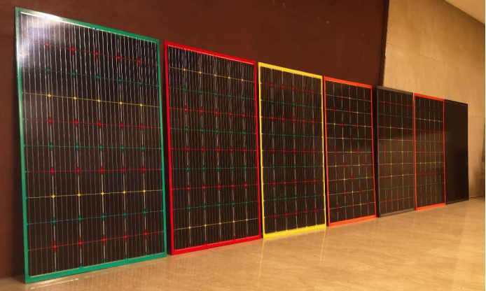 Стеклянная панель солнечных батарей модуля 100W 200W 300W BIPV Mono поли