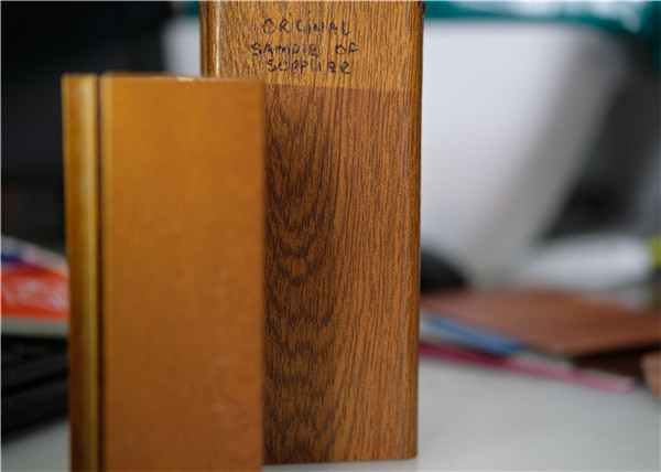 Chemical Resistance Epoxy Polyester Powder Coating For Building Materials