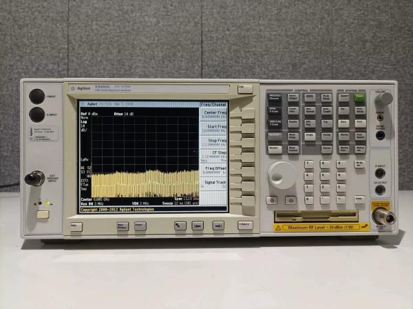 13.2 GHz 80 MHz-Bandwidth PSA Spectrum Analyzer RF Spectrum Analyzer Agilent E4445A