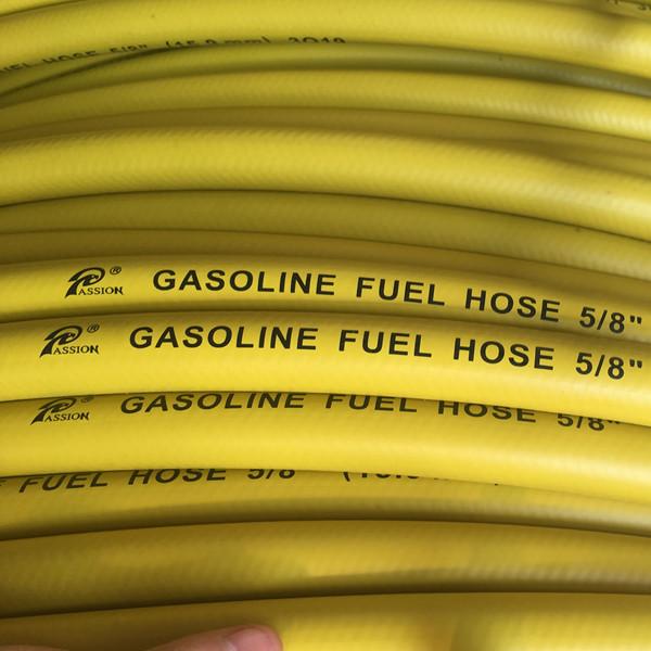 Entrega estática trançada flexível da gasolina da mangueira de combustível do fio de aço anti para o posto de gasolina civil