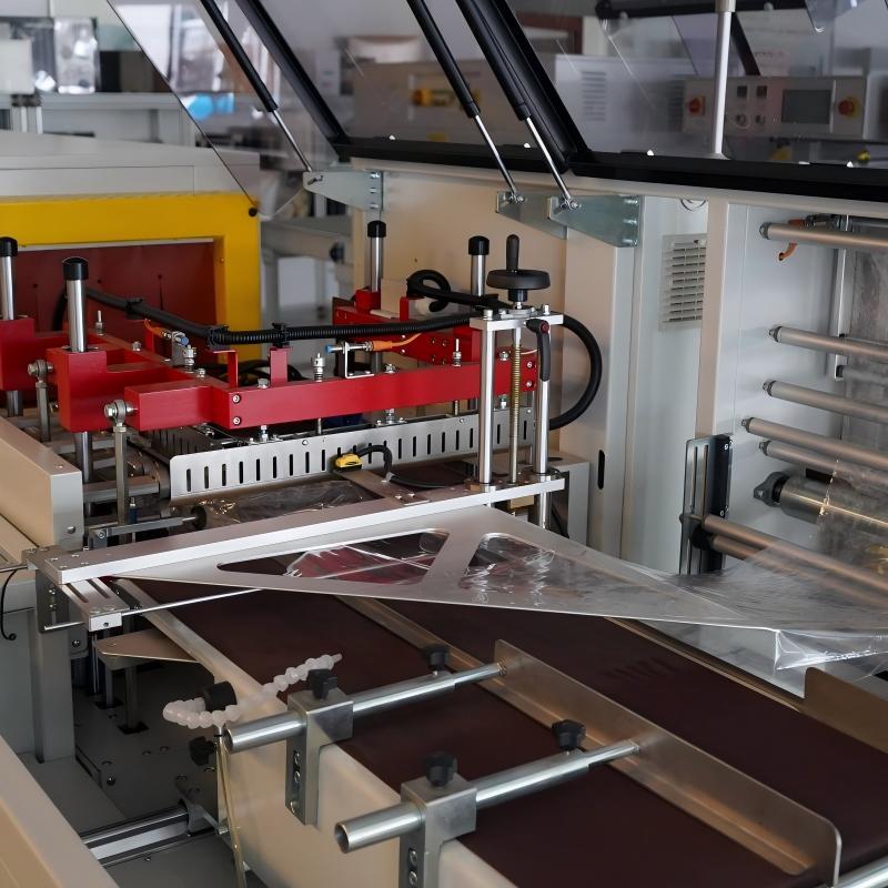 Compact Auto Heat Shrink Film Packaging Machine For Panels / Building Products