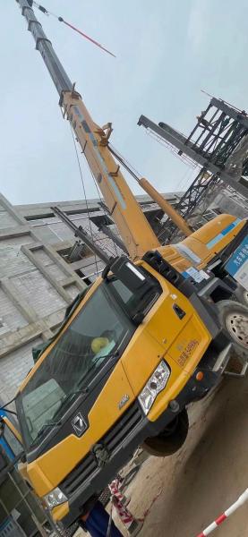 20 ans Xg 100 tonnes grue tout terrain grue grue jib cinq bras premier arrivé premier servi