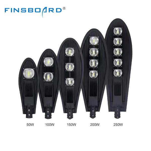50W-250W High Power LED Street Light with IP66 Waterproof Rating and 120 lm/W Efficiency