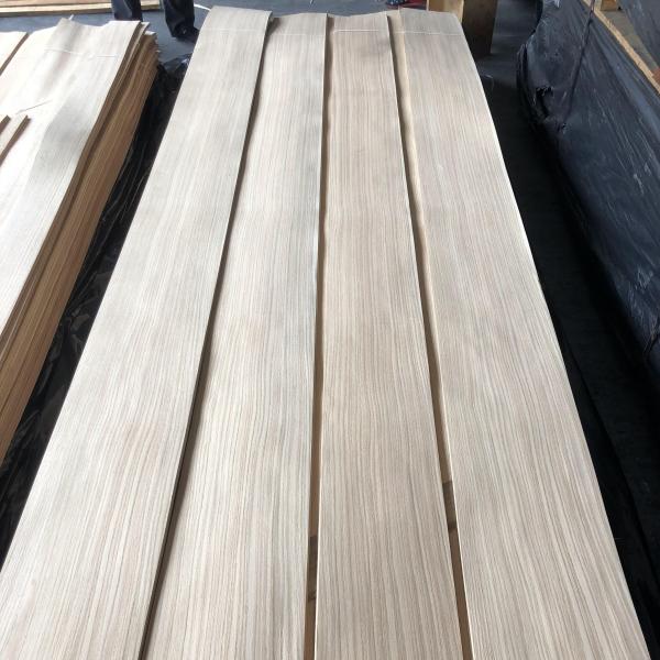 Wholesale 0.45mm A/AA Wood Veneer White Oak Wood Veneer Sheets Natural decorative wood veneer