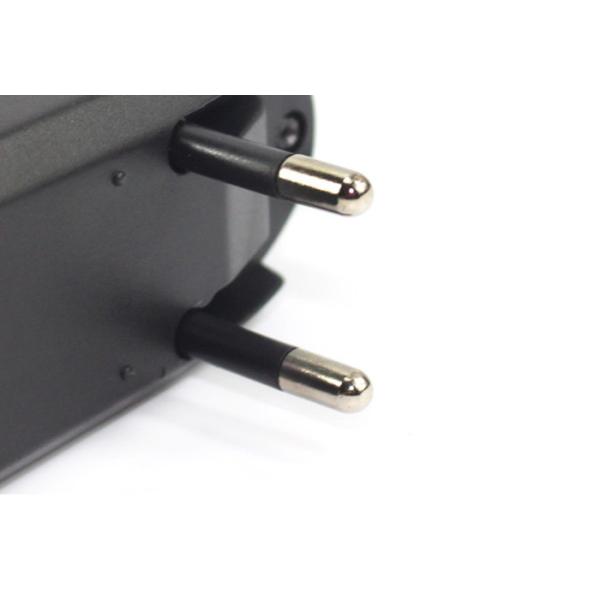 3.7V Daul EU Wall Battery Charger For Rechargeable Batteries 104*43*34mm