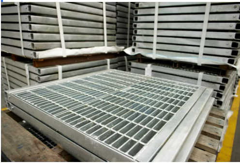 China Factory Galvanized Q235/Q345/SS304 Material Drain Stainless Steel Bar Grating