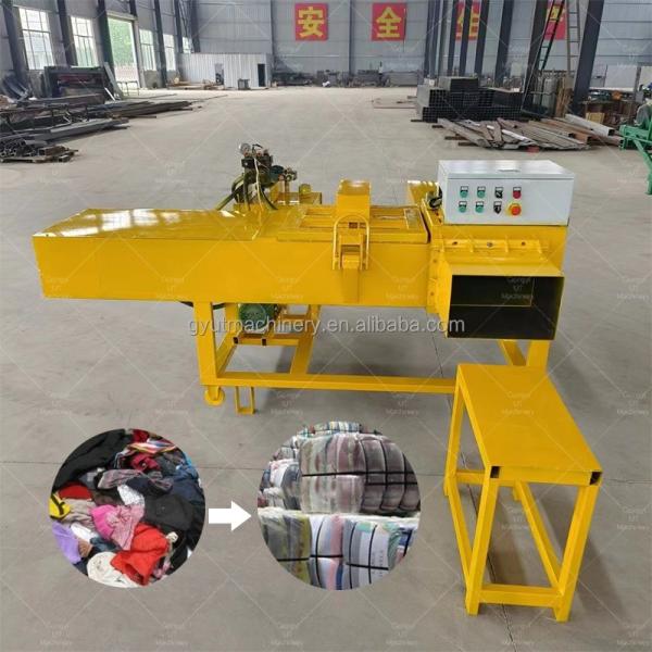 Máquina de compressão de embalagens de cartão hidráulico horizontal para roupas velhas