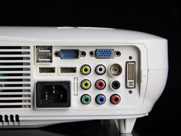Multimedia Languages Cinema HDMI Projector Native 1920x1080p Resolution Built In TV Tuner