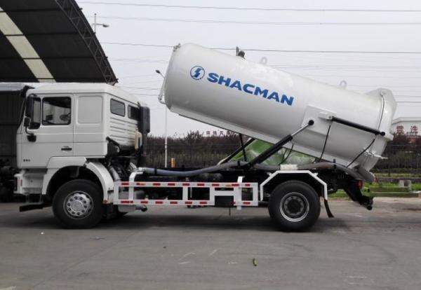 Shacman F3000 6x6 Sewage Suction Truck 380HP 70 Ton Payload