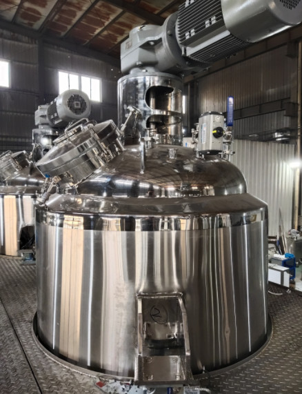 Electric Steam Heating Softgel Medicine Mixing Tank Stainless Steel Water Cooling