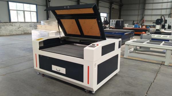 Plastic Acrylic CO2 Laser Engraving Machine 1390 1610 100W 130W With Ruida Control System