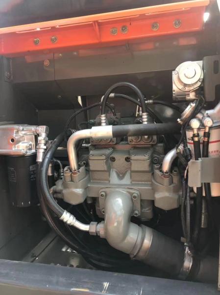 ISUZU Engine and Original Hydraulic Valve Excavator EX200 for Your Requirements
