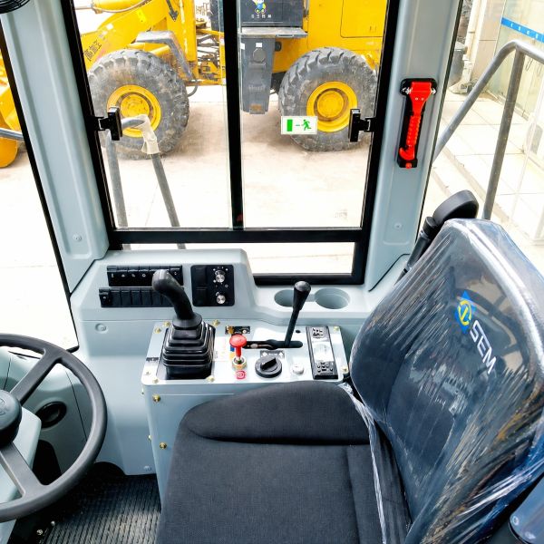 Lagos NigLagos Nigeria 5 Ton SEM 655D Wheel Loader with 3m3 Rock Bucket like CAT 950 966 for Mining Popular