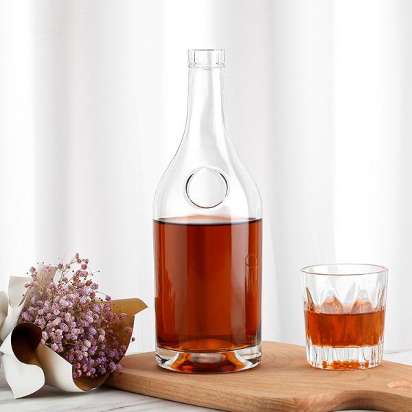 Empty Square Glass Bottle 500ml for Top-shelf Whiskey and Vodka