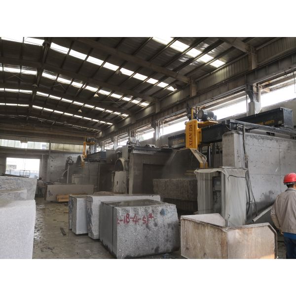 Energy Saving Big Stone Machine 45KW Motor Multi-blade Bridge Saw Stone Cutting Machine for Granite Marble Block