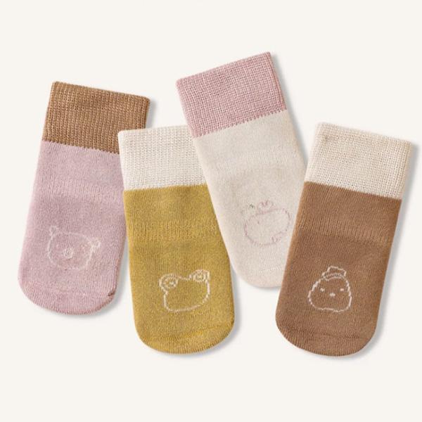 Winter Anti Slip Kids Cotton Socks Custom Baby Terry Socks