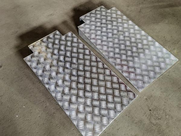 Lift Capacity 5000kg 4 Post Storage Lift For Home Garage Electrical Lock