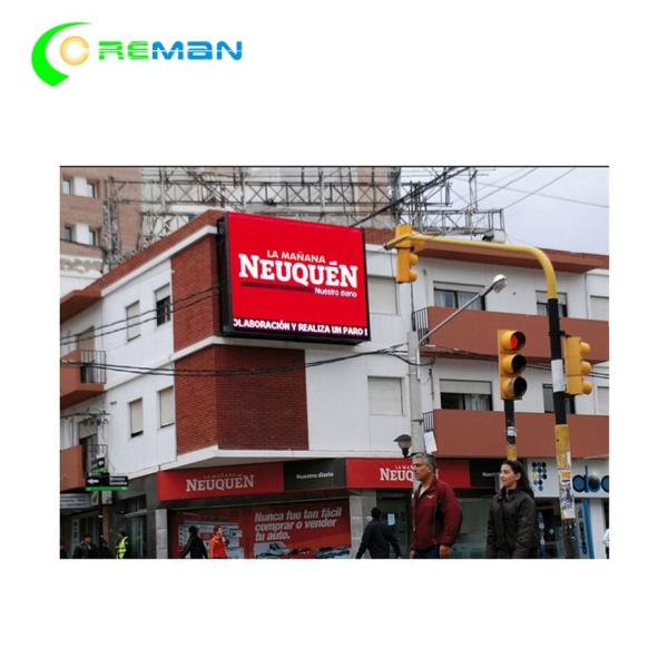 P4 Large LED Wall Screen Display Outdoor Iron Steel Aluminium Material 1920hz