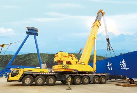 Large 110 Ton Lifting Capability Mobile Truck Mounted Crane 5 Section Boom