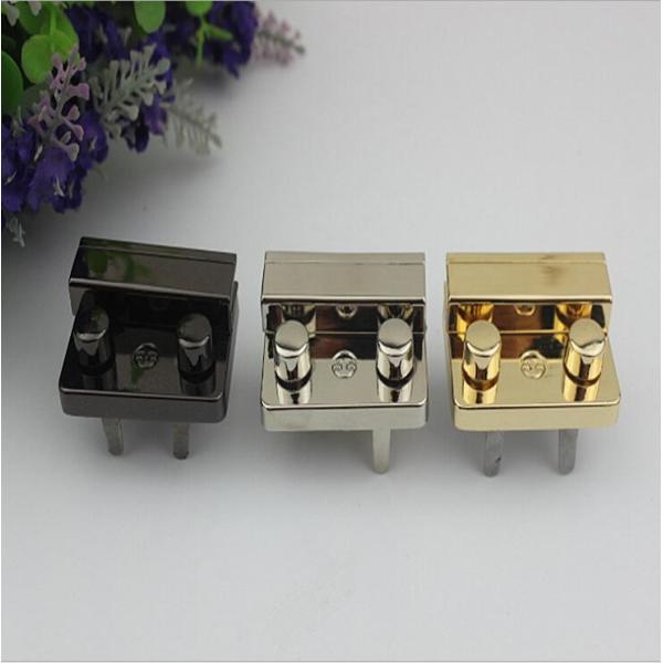 Handbag hardware suppliers wholesale light gold metal push lock