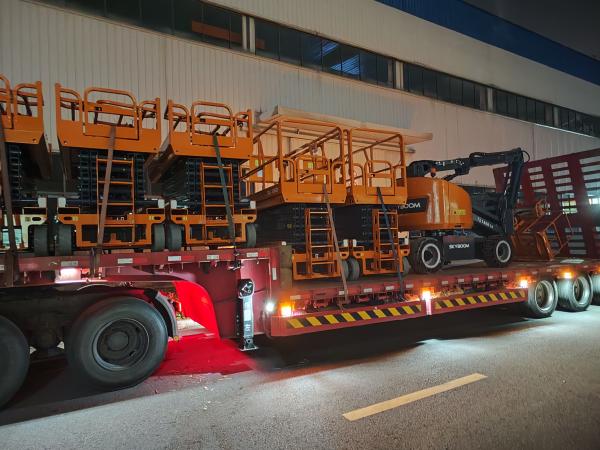 O elevador Skyboom SSL-12HD do crescimento do homem elétrico Scissor o crescimento levanta a altura de funcionamento de 12m